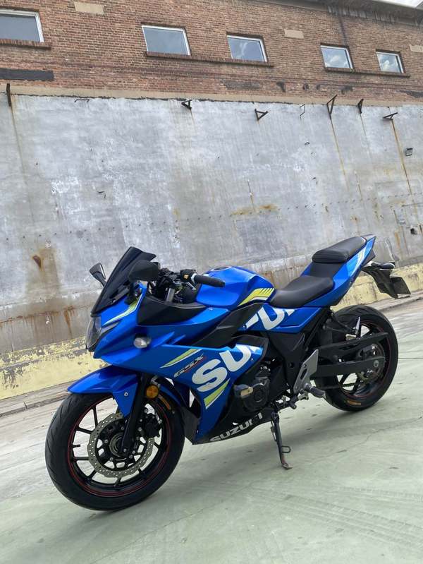 二手豪爵铃木GSX250R
