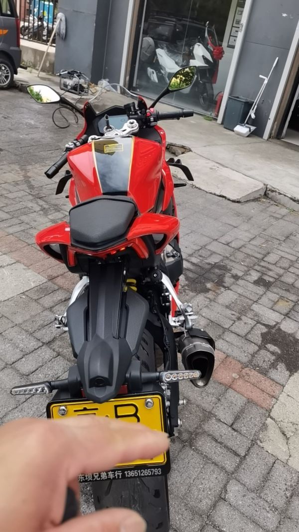 二手QJMOTOR赛800