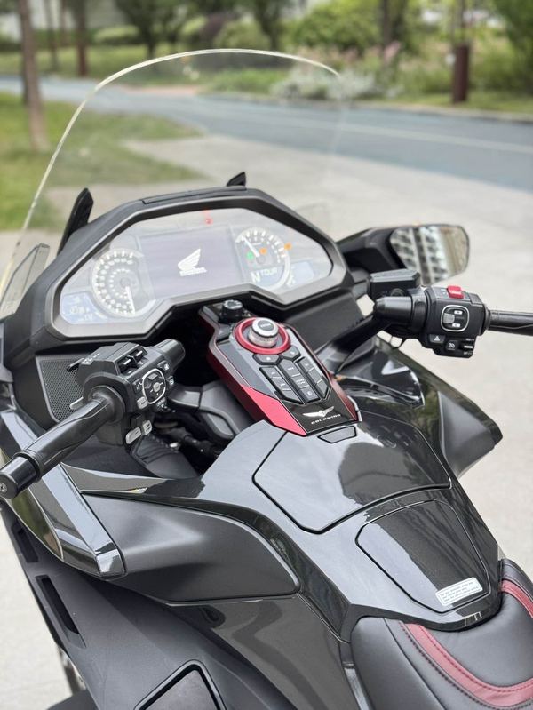 二手本田Gold Wing GL 1800 F6B