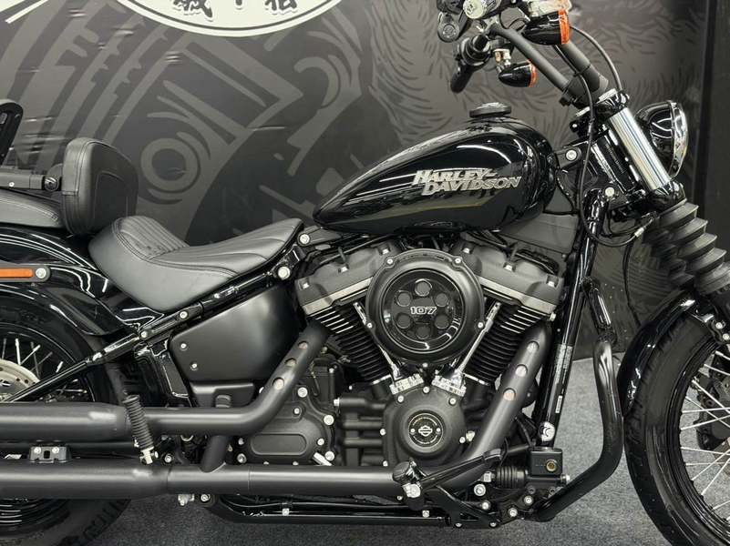 二手哈雷戴维森街霸 Street Bob