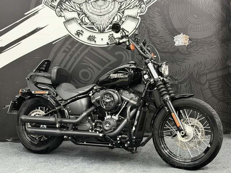 二手哈雷戴维森街霸 Street Bob