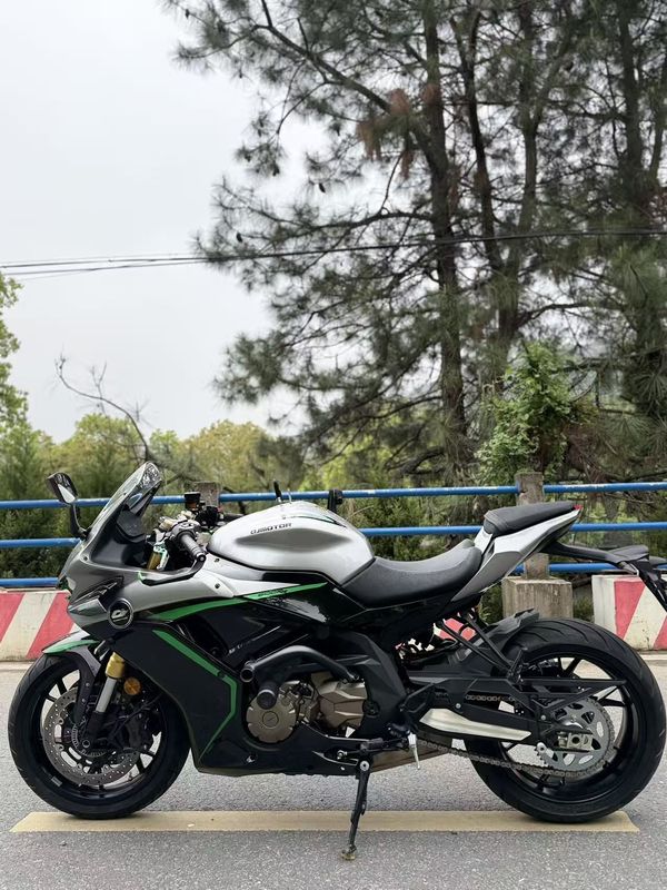 二手QJMOTOR赛600