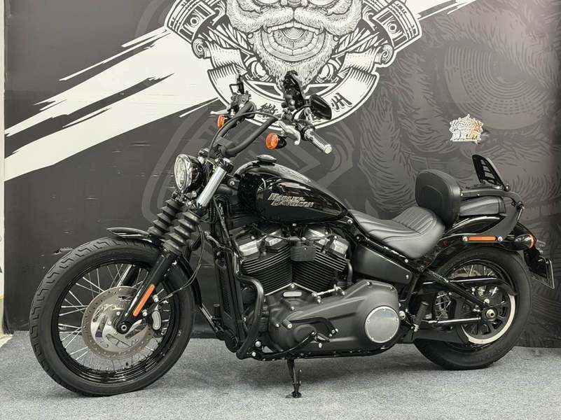 二手哈雷戴维森街霸 Street Bob