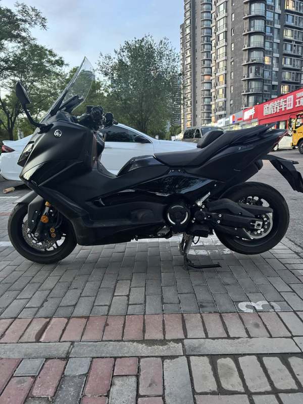 二手雅马哈TMAX