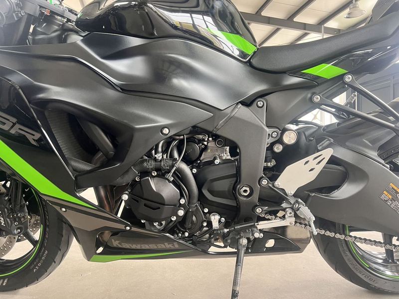二手川崎Ninja ZX-6R 