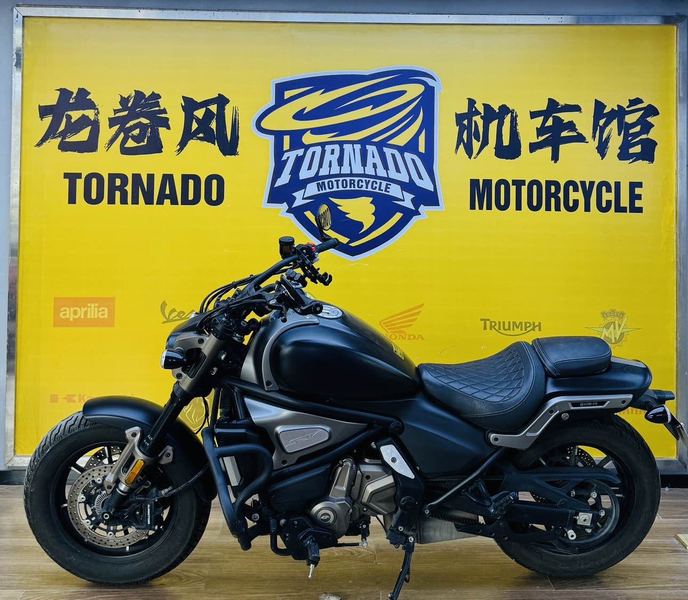 二手QJMOTOR闪700