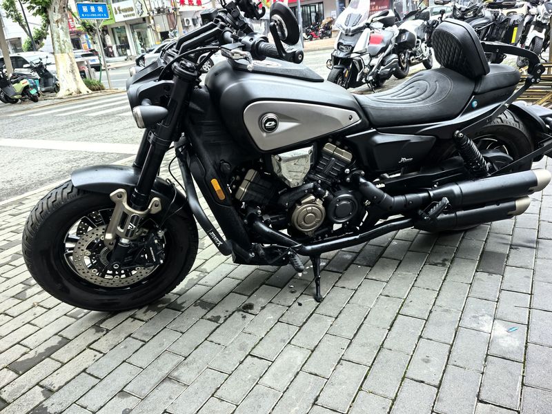 二手QJMOTOR闪600