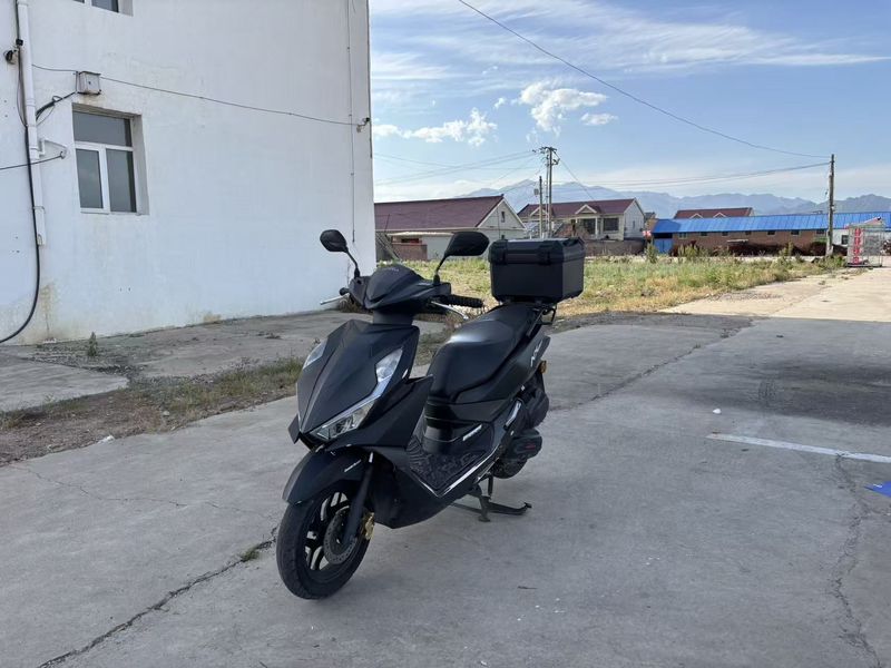 二手五羊本田NX125