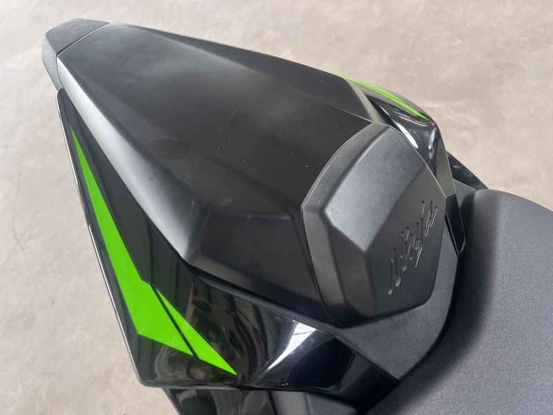 二手川崎Ninja ZX-6R 