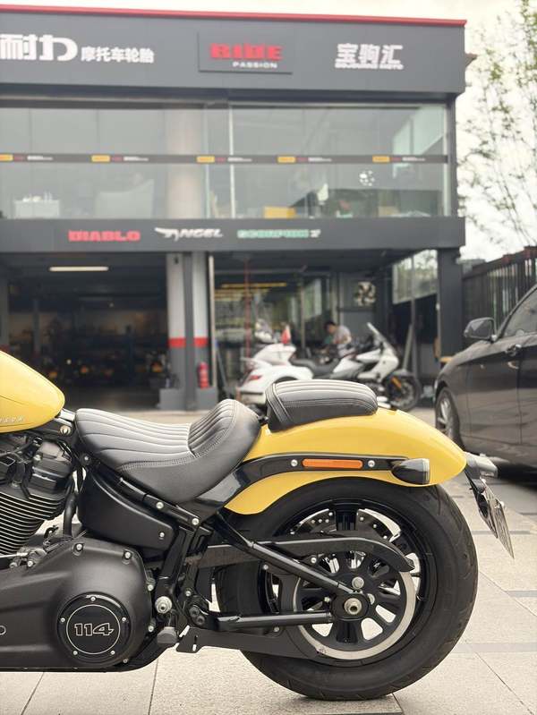 二手哈雷戴维森街霸 Street Bob