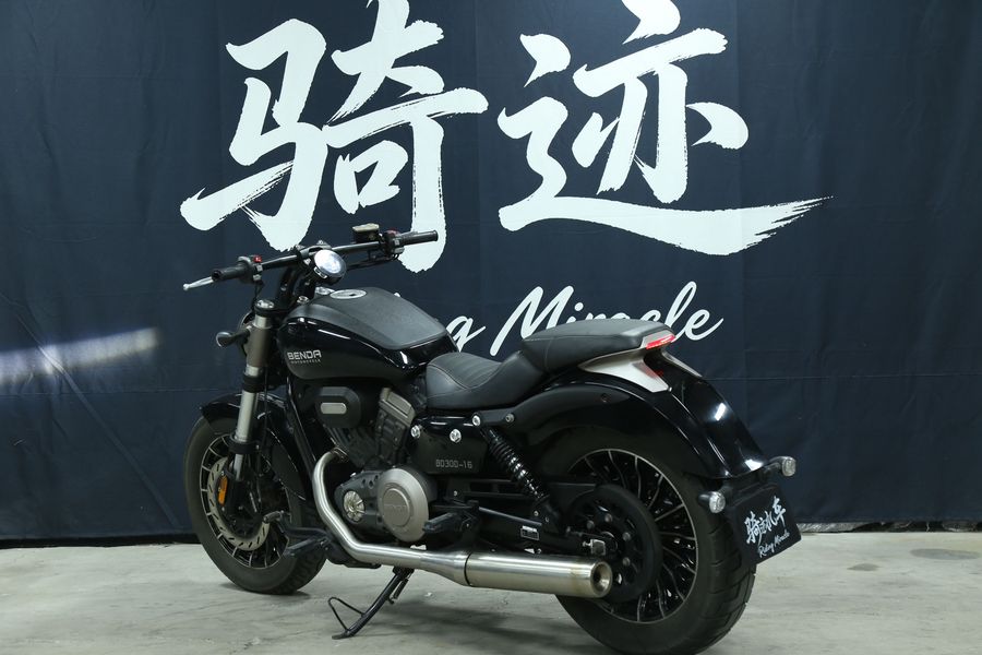 二手奔达Rock300 灰石
