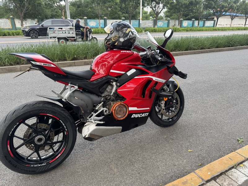 二手杜卡迪Panigale V4