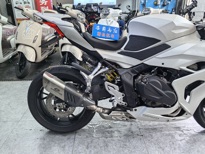 二手QJMOTOR赛600