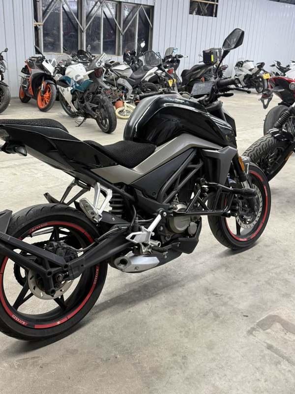 二手春风250NK