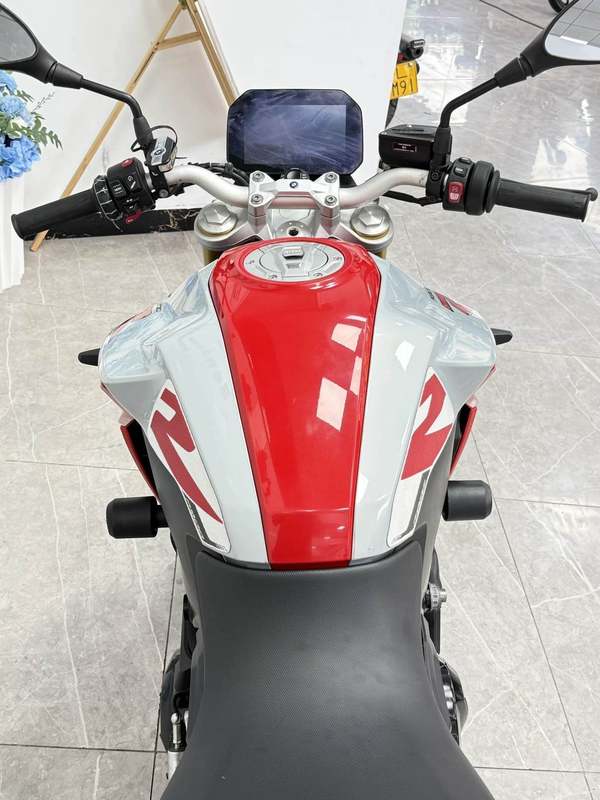 二手宝马F 900 R