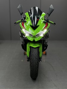 二手川崎ZX-4R