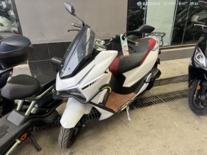 二手猎变闪电狗150