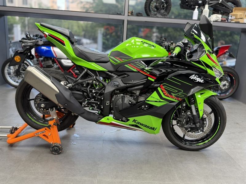 二手川崎ZX-4R