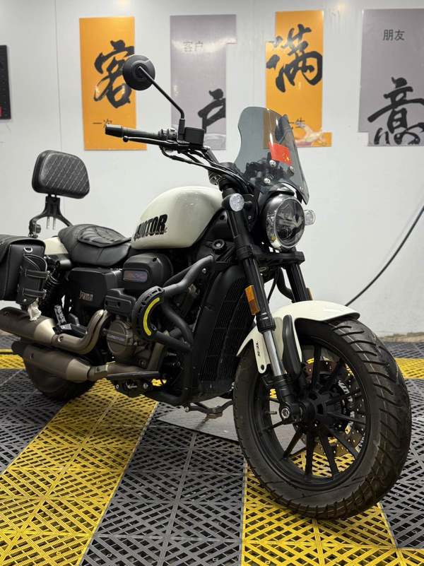 二手QJMOTOR闪300