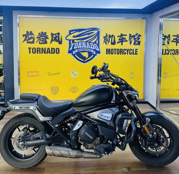 二手QJMOTOR闪700