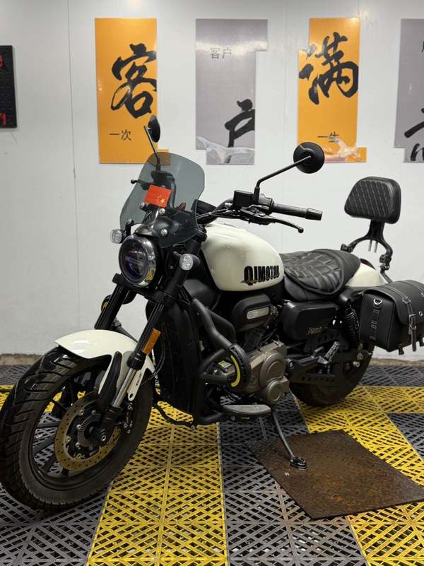 二手QJMOTOR闪300