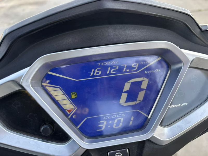 二手五羊本田NX125