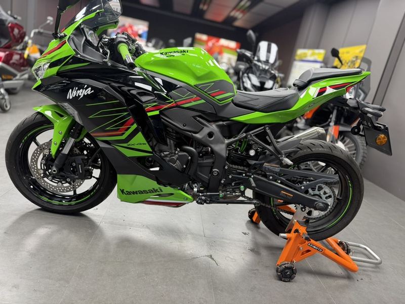 二手川崎ZX-4R