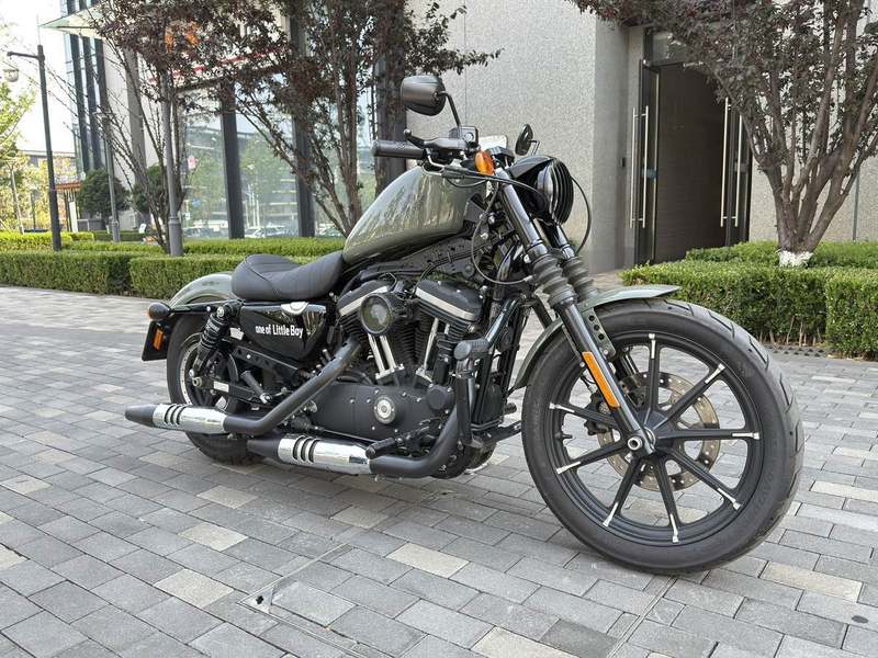 二手哈雷戴维森Iron883 硬汉
