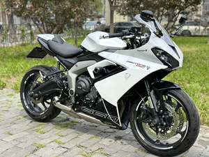 二手凯旋Daytona 660