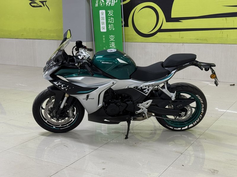 二手贝纳利龙卷风 Tornado 552R