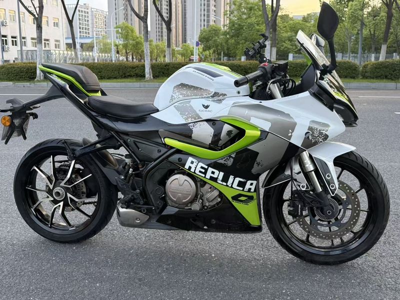 二手QJMOTOR赛250
