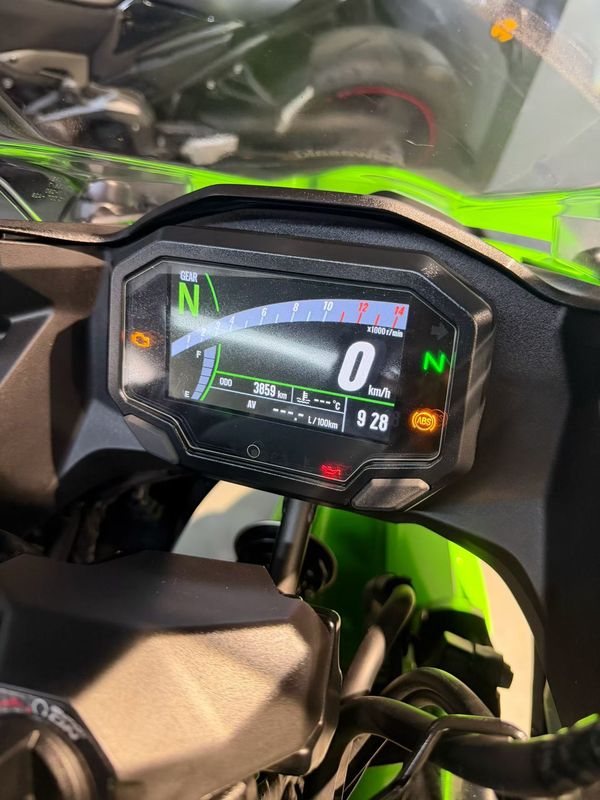 二手川崎Ninja 500