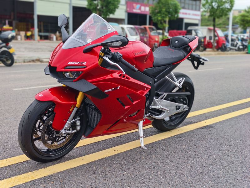 二手张雪机车820RR