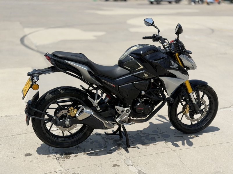 二手五羊本田CB190R 暴锋眼
