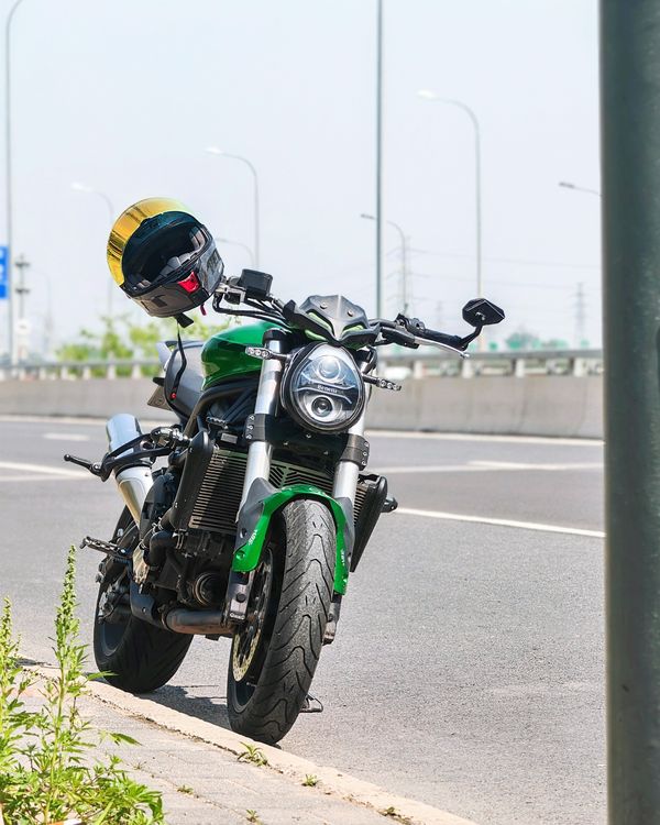 二手贝纳利752S