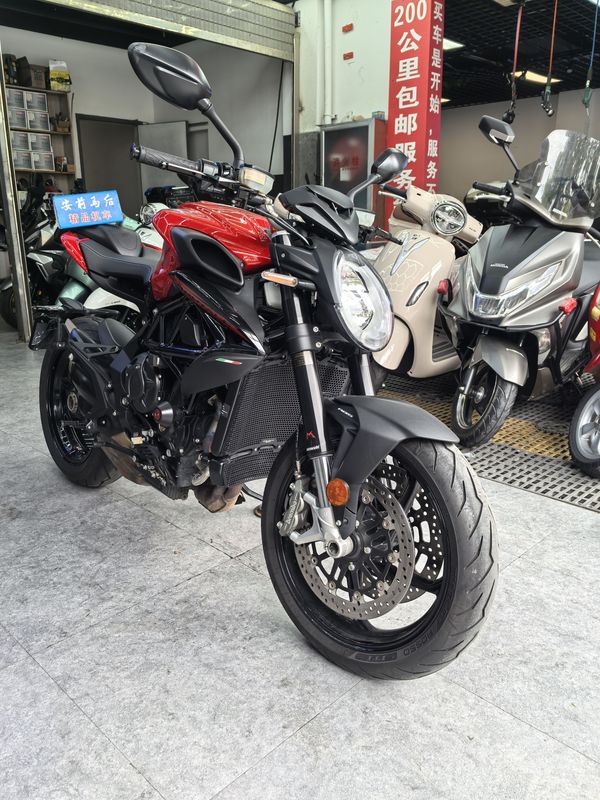 二手奥古斯塔Brutale 800