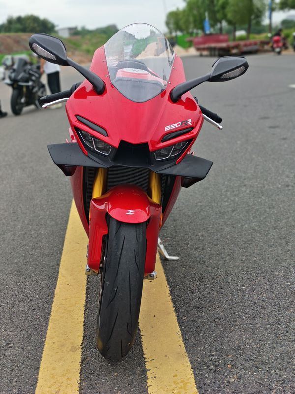 二手张雪机车820RR