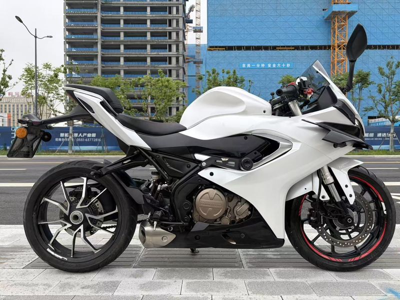二手QJMOTOR赛250