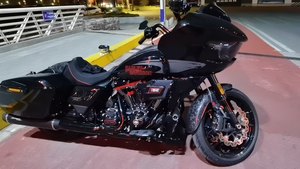 二手哈雷戴维森公路滑翔 Road Glide