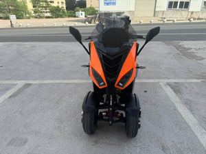 二手ADIVAAD7 150