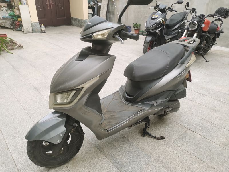 二手银钢侠天使眼 YG125T-30