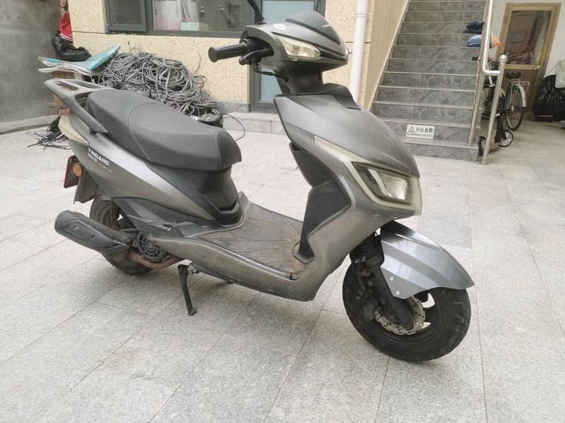 二手银钢侠天使眼 YG125T-30