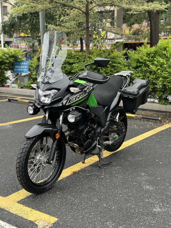 二手川崎Versys-X 300 
