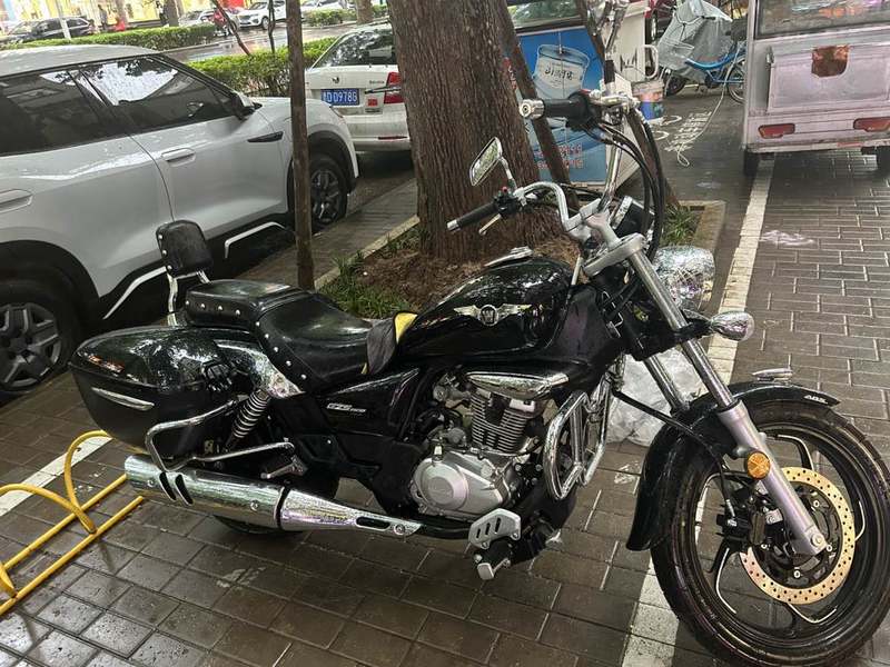 二手豪爵GZS150