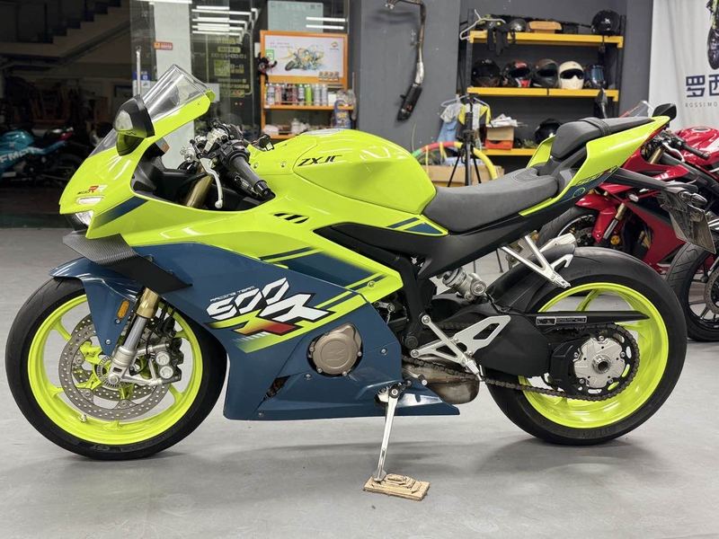 二手张雪机车500RR