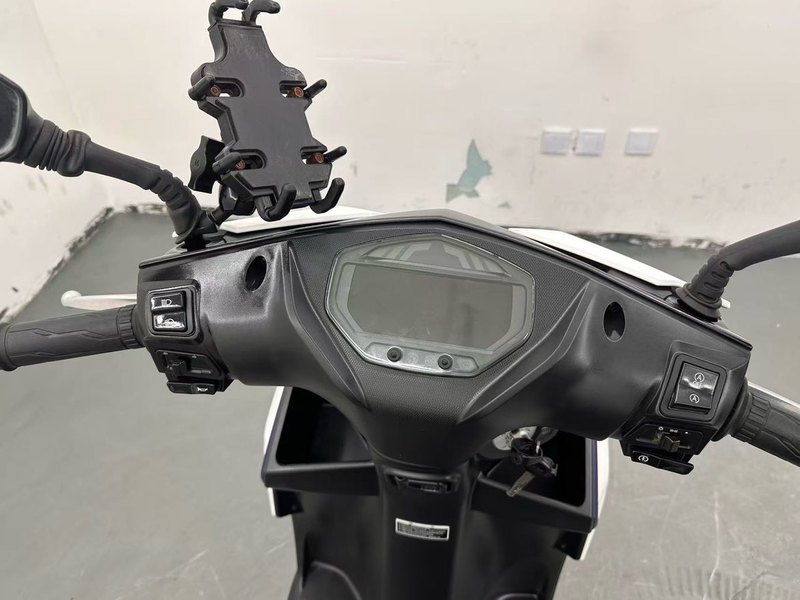二手QJMOTOR鸿125