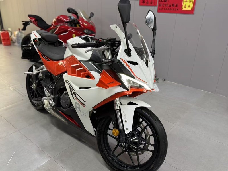 二手赛科龙RC250