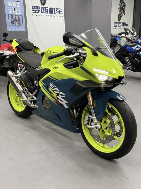 二手张雪机车500RR