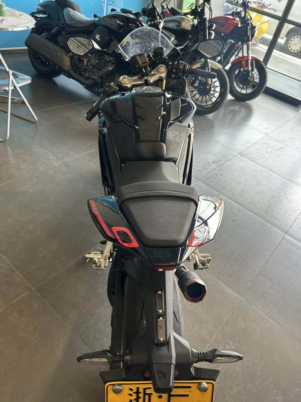二手张雪机车500RR