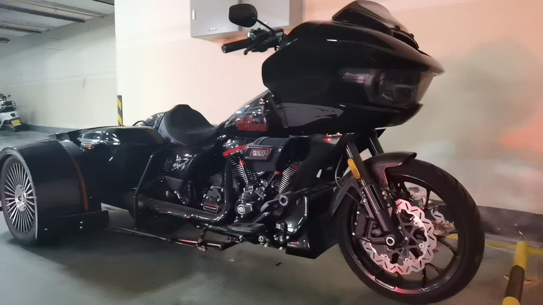 二手哈雷戴维森公路滑翔 Road Glide